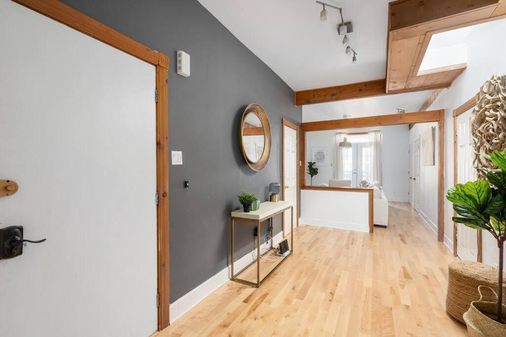 Ferienwohnung Chic Mile-End 3Br Getaway - Free Parking, Sleeps 8 Montréal Exterior foto